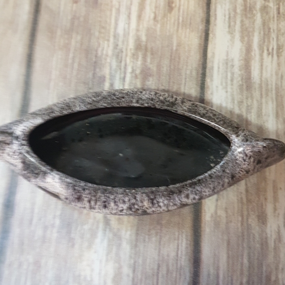 Canadian drip glaze pottery canoe - Picture 3 of 5